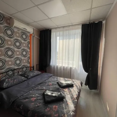 Uneed Sakvoiaj Hostel *
