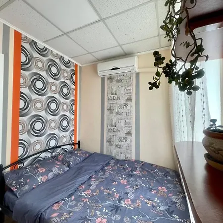 Uneed Sakvoiaj Hostel *