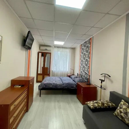 Hostel Uneed Sakvoiaj *