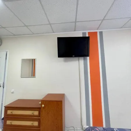 Uneed Sakvoiaj Hostel *